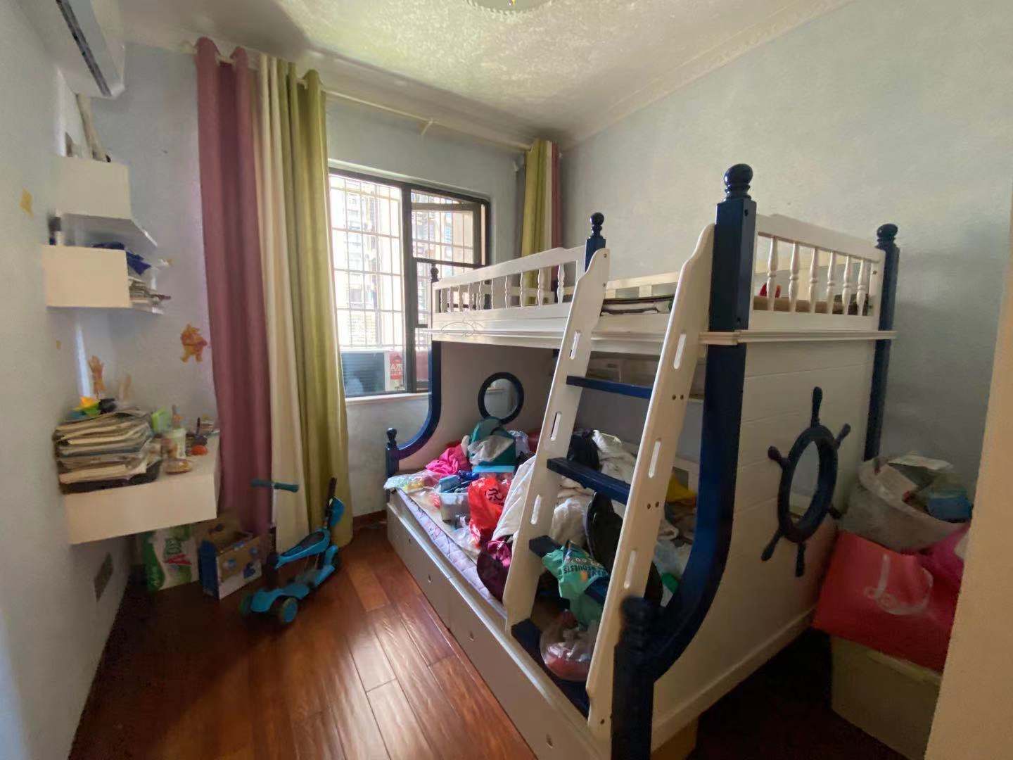 天地人和  3室2厅2卫    74.0万 天地人和  3室2厅2卫    74.0万卫生间