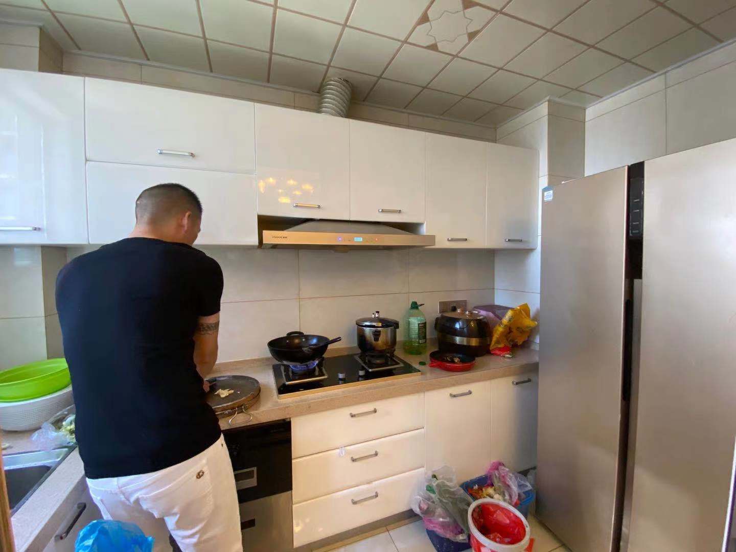 天地人和  3室2厅2卫    74.0万 天地人和  3室2厅2卫    74.0万卫生间