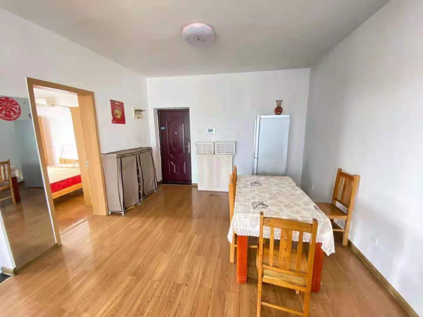 景泰雅苑（景江融城）  2室2厅1卫    3500.0元/月室内图