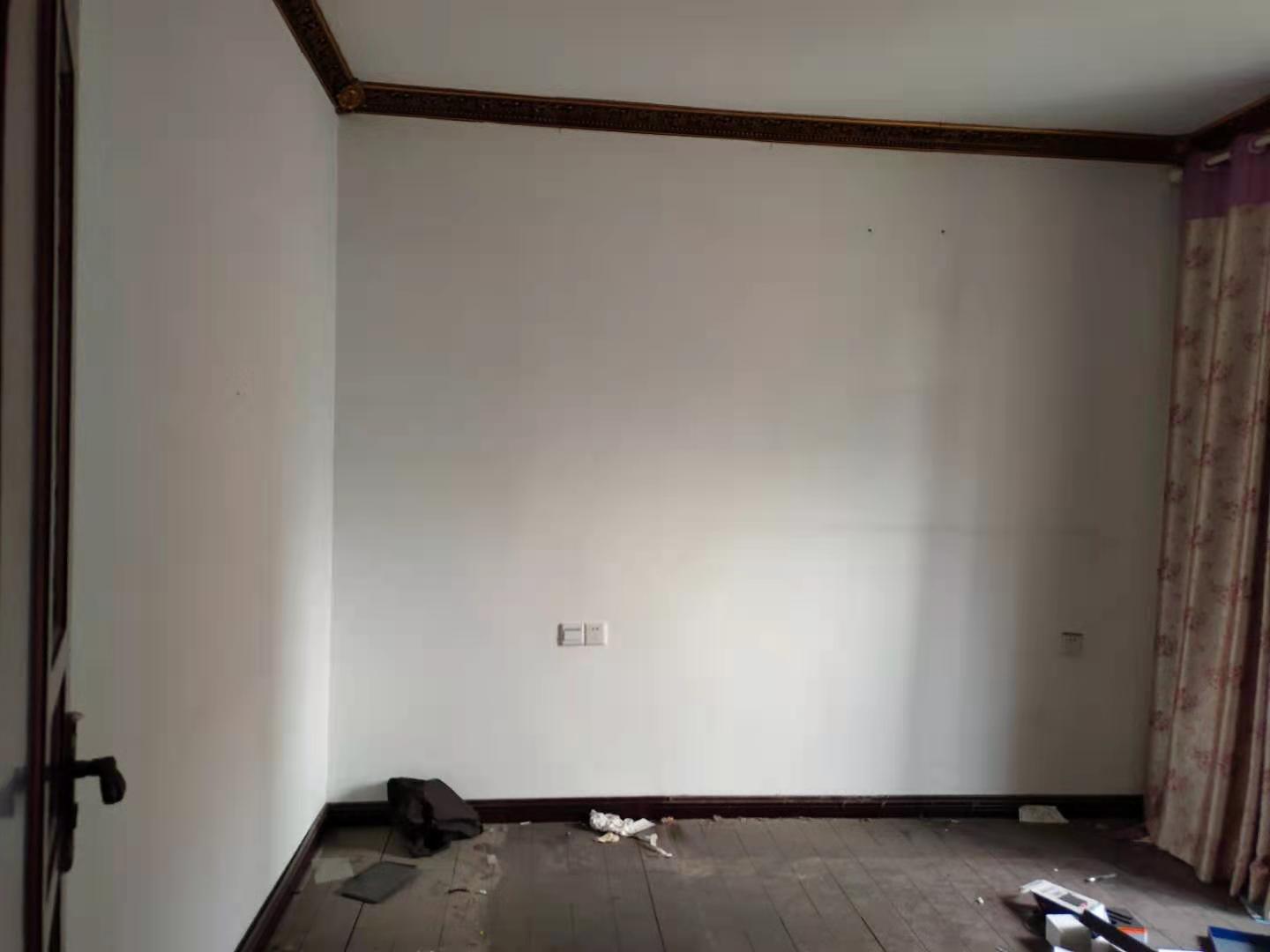 东方豪苑 3室2厅2卫 65.8万 东方豪苑 3室2厅2卫 65.8万客厅