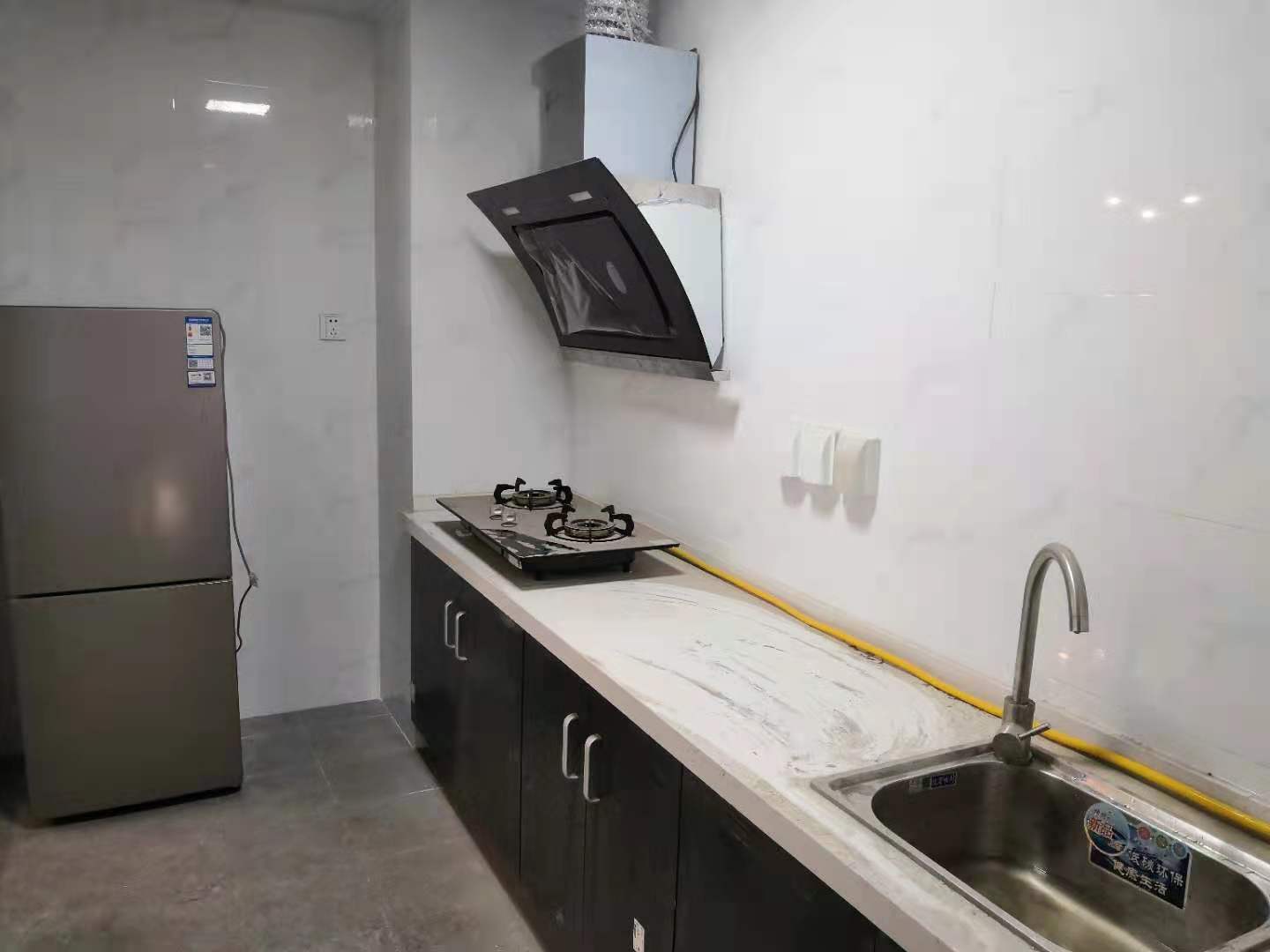 双流格林城 3室2厅2卫 2600.0元/月 双流格林城 3室2厅2卫 2600.0元/月室内图