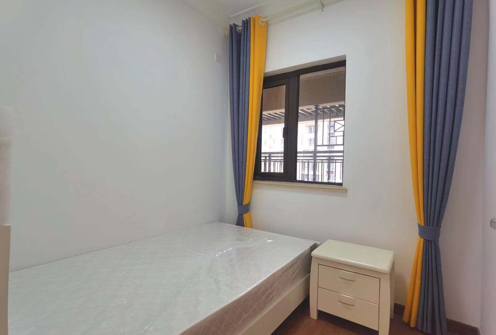 双流格林城 3室2厅2卫 2600.0元/月 双流格林城 3室2厅2卫 2600.0元/月室内图