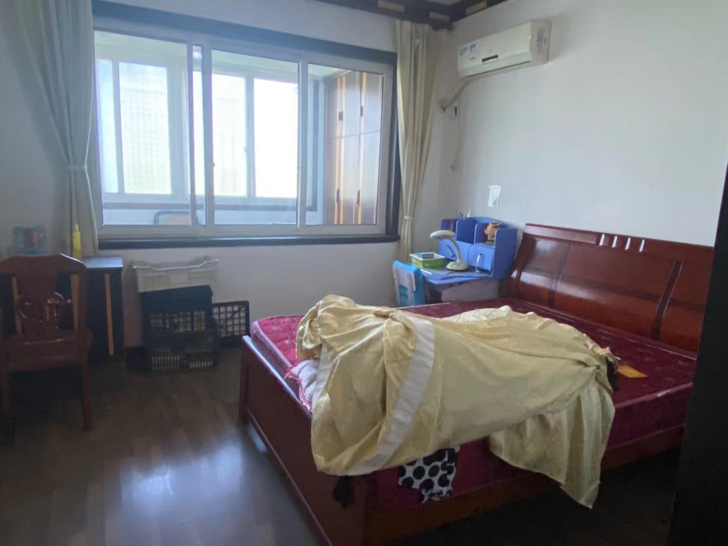 银海花园C区厂内村 2室2厅1卫 1100.0元/月 银海花园C区厂内村 2室2厅1卫 1100.0元/月室内图