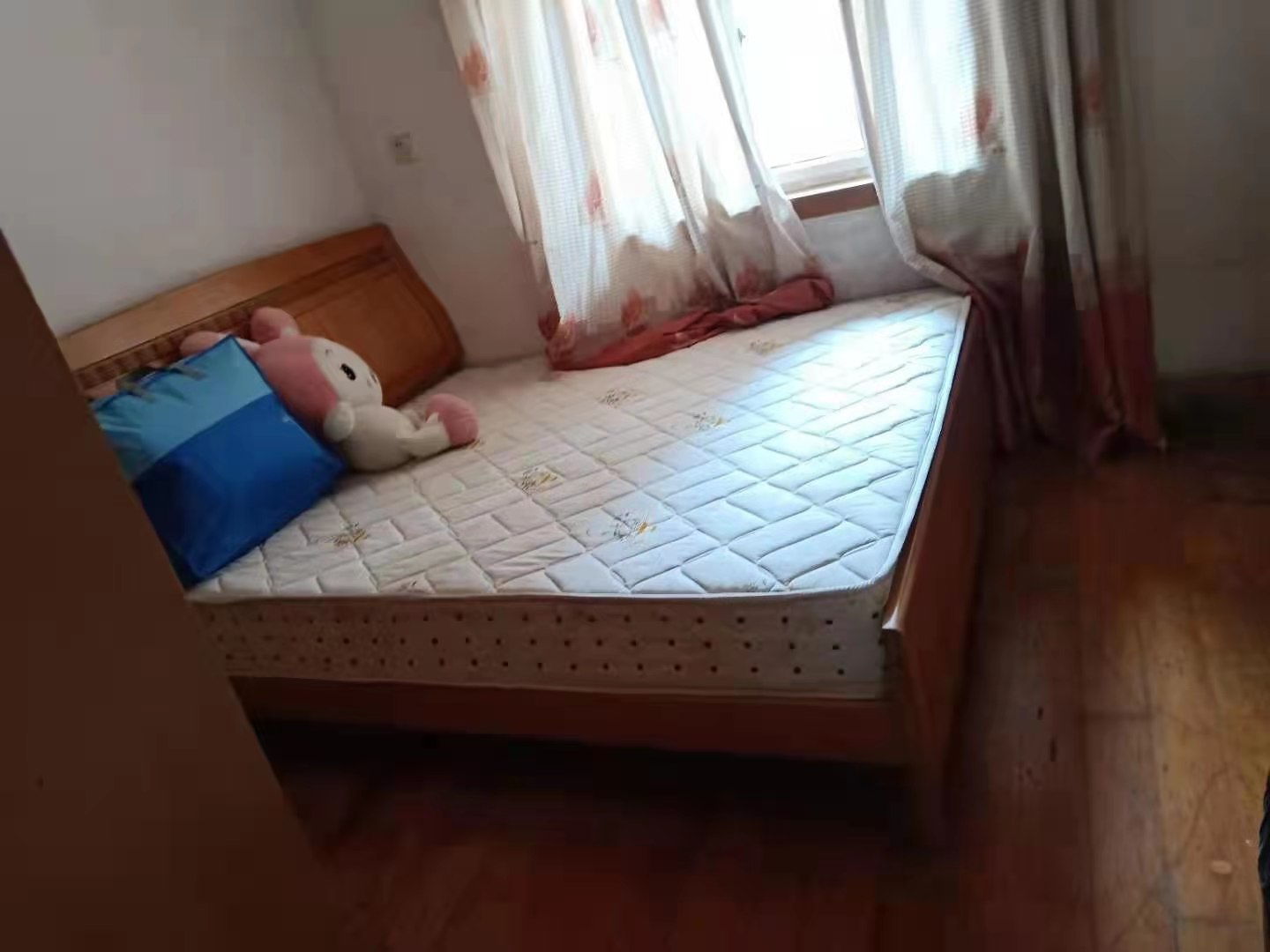 新荷家园 2室2厅1卫 1200.0元/月 新荷家园 2室2厅1卫 1200.0元/月室内图