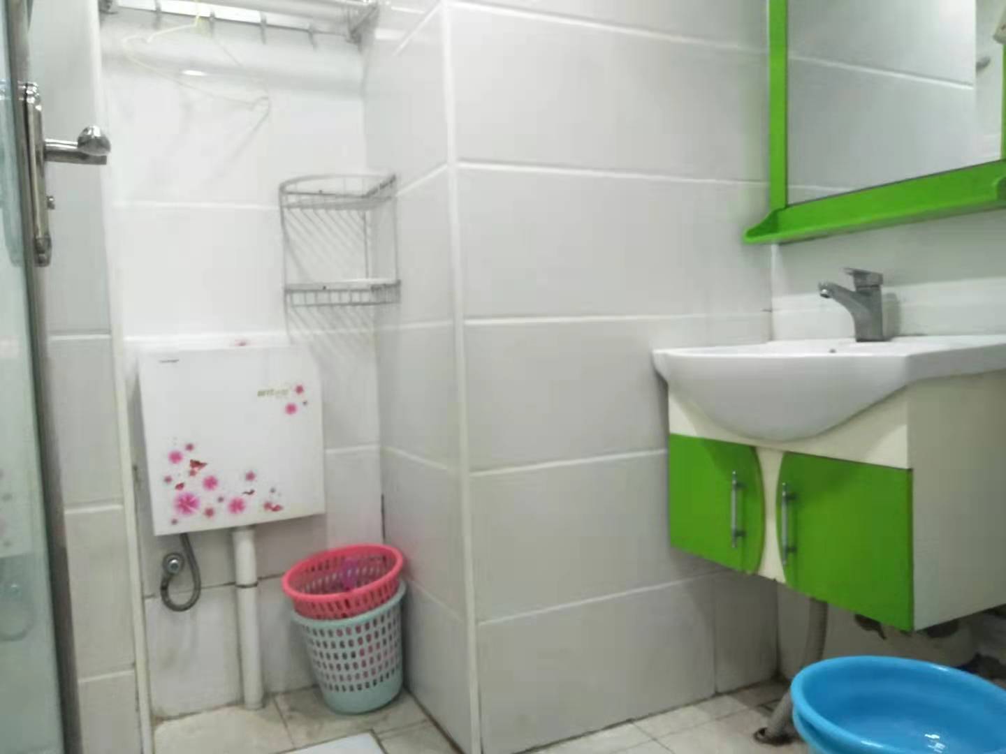 中建国际大厦 1室1厅1卫 1250.0元/月 中建国际大厦 1室1厅1卫 1250.0元/月室内图