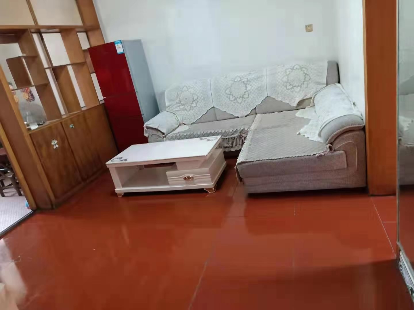 新荷家园 2室2厅1卫 1200.0元/月 新荷家园 2室2厅1卫 1200.0元/月室内图