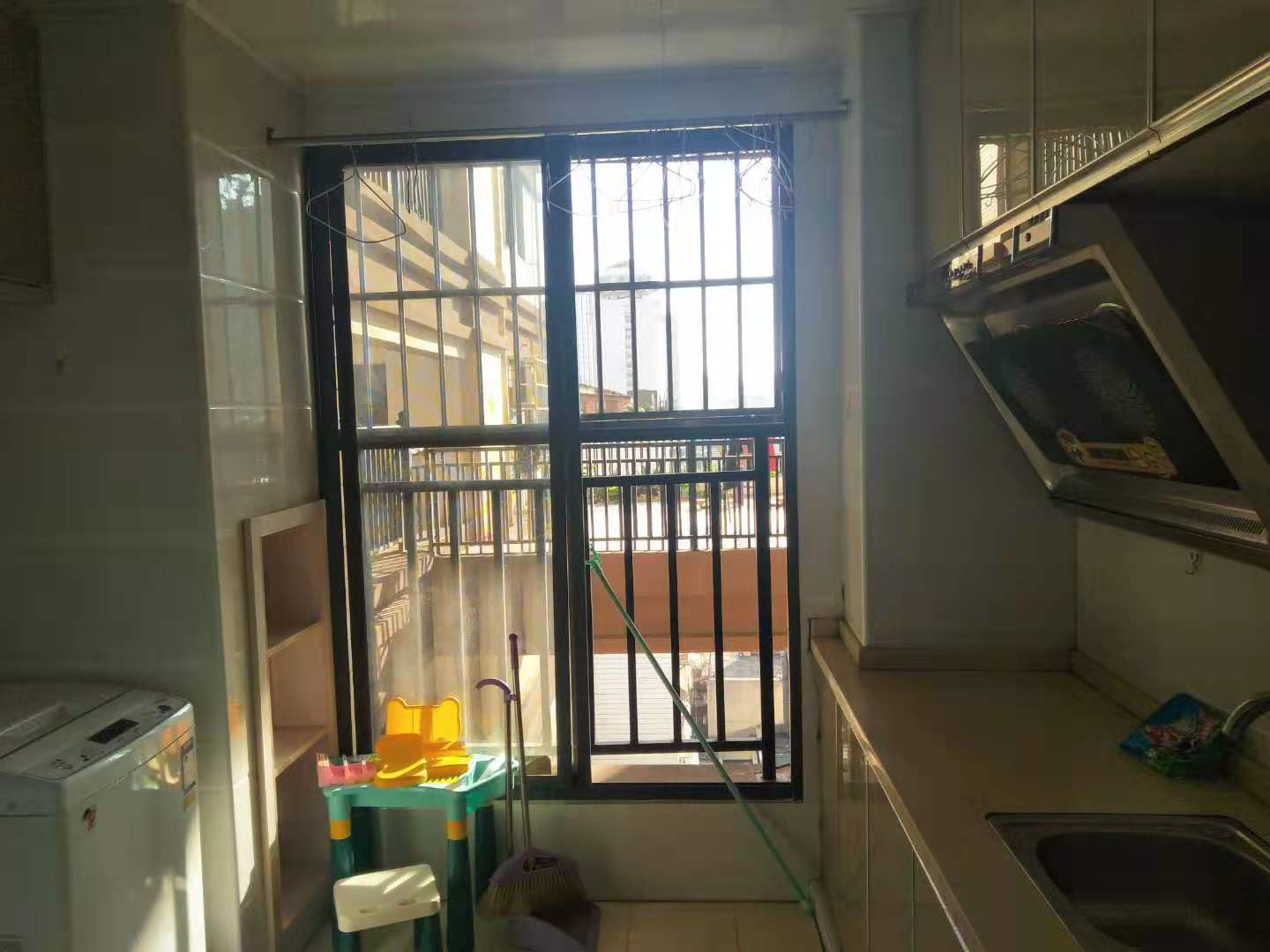 中建国际大厦 1室1厅1卫 1250.0元/月 中建国际大厦 1室1厅1卫 1250.0元/月户型图