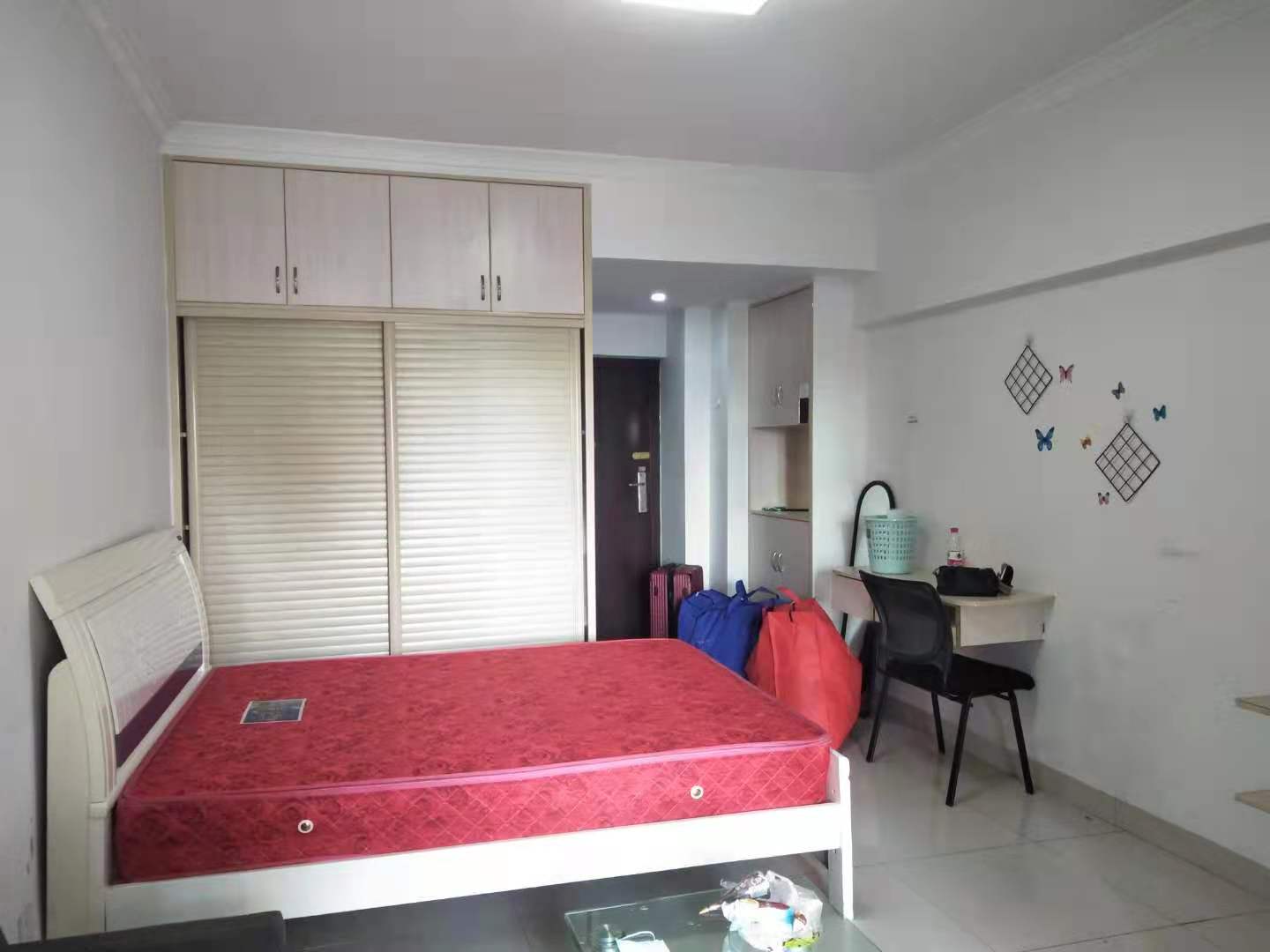 中建国际大厦 1室1厅1卫 1250.0元/月 中建国际大厦 1室1厅1卫 1250.0元/月室内图