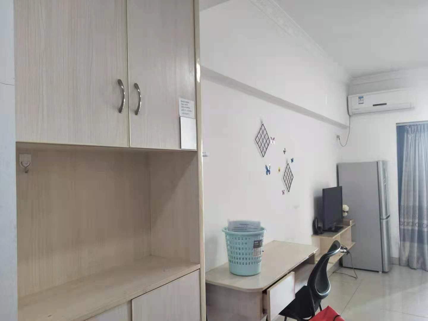 中建国际大厦 1室1厅1卫 1250.0元/月 中建国际大厦 1室1厅1卫 1250.0元/月室内图