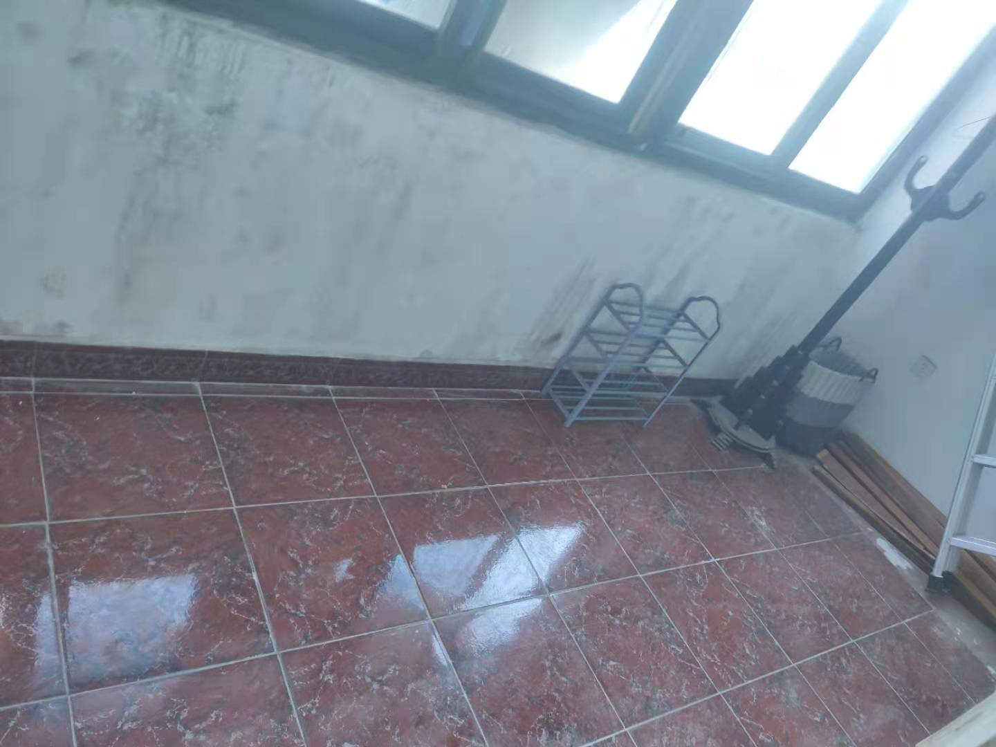 火星镇汇丰楼 2室1厅1卫 1300.0元/月 火星镇汇丰楼 2室1厅1卫 1300.0元/月室内图