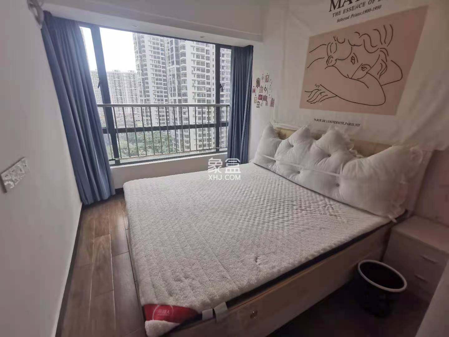 珠江愉景新城  2室2厅1卫   1600.00元/月室内图