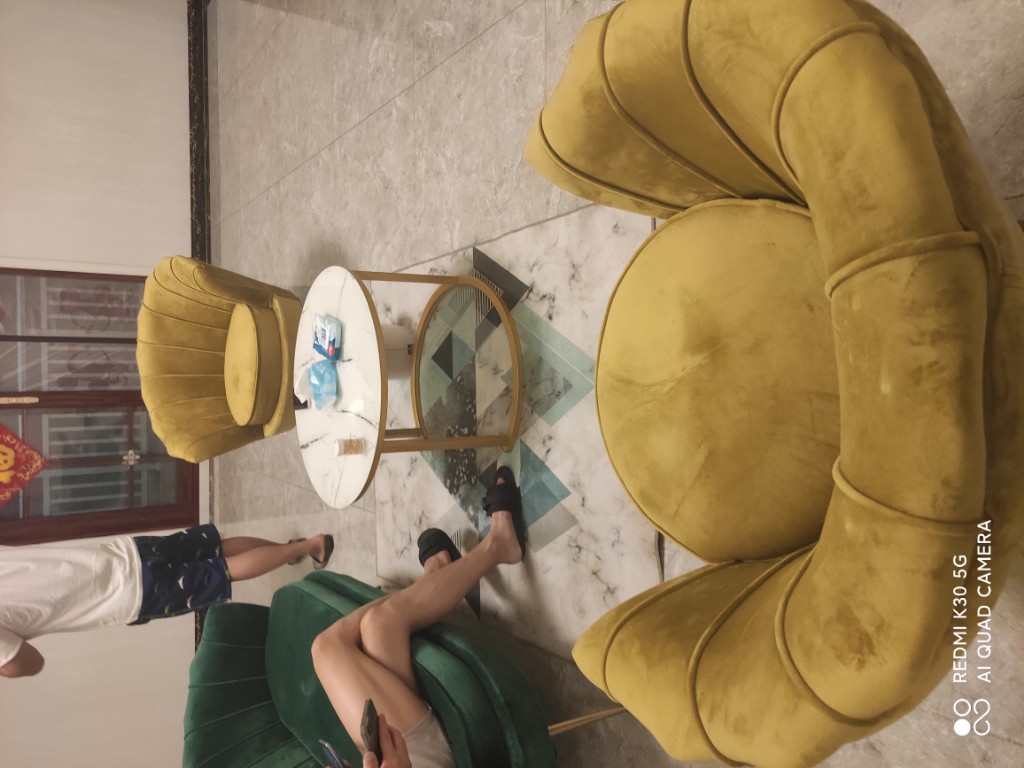 群榜村282号别墅 1500.0万 群榜村282号别墅 1500.0万客厅