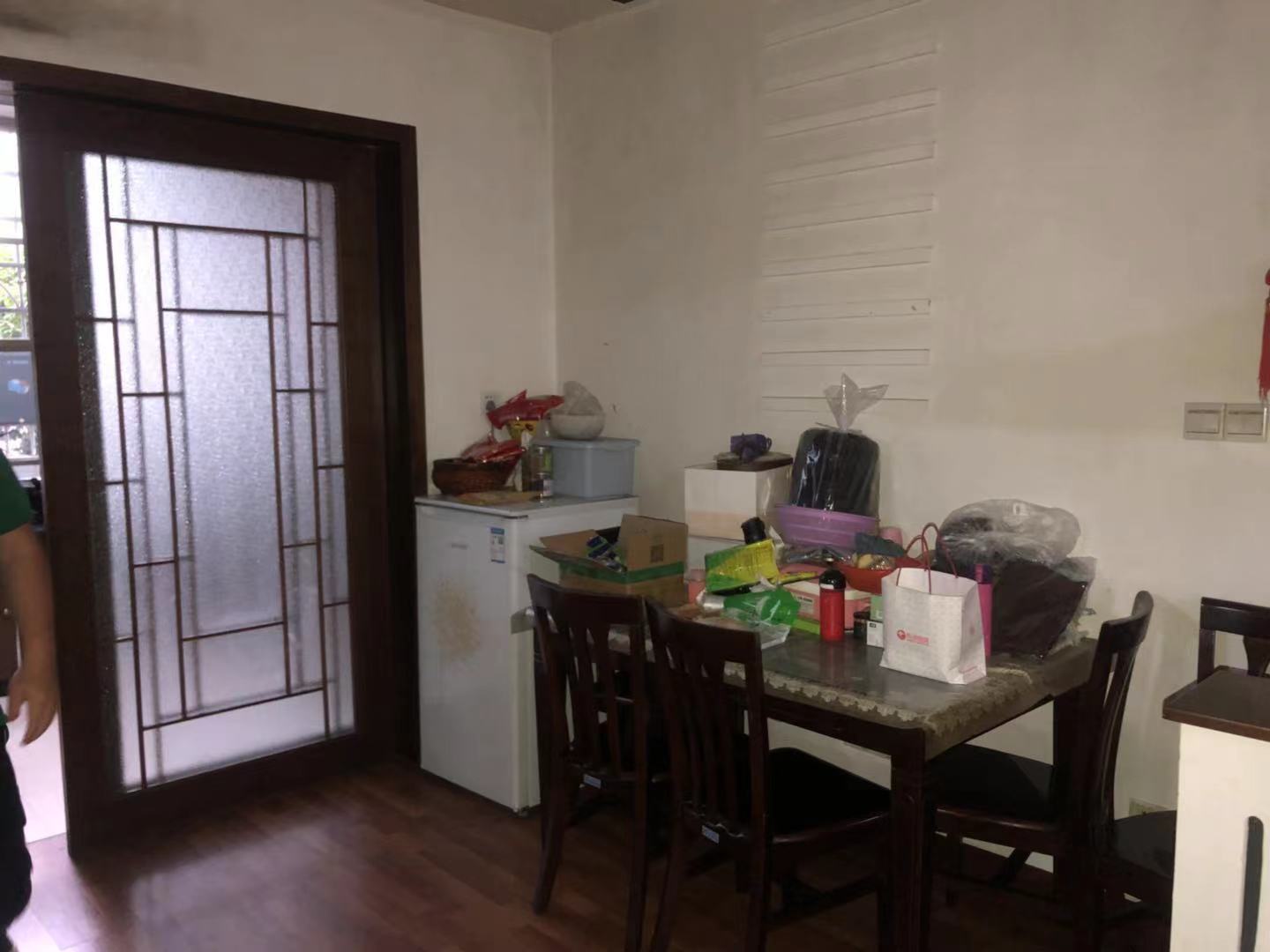 老市疾控中心与老区法院宿舍(组合盘) 5室2厅2卫 98.8万 老市疾控中心与老区法院宿舍(组合盘) 5室2厅2卫 98.8万厨房