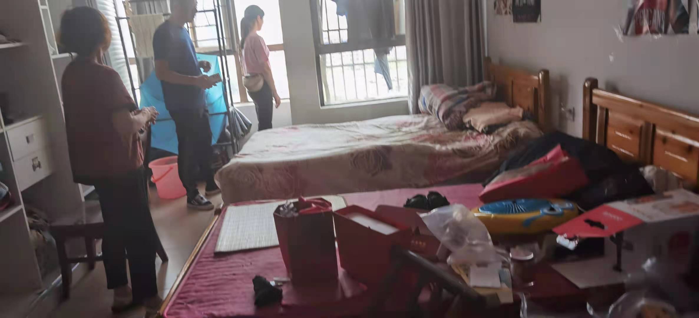 雅第大厦  1室1厅1卫    2300.0元/月室内图