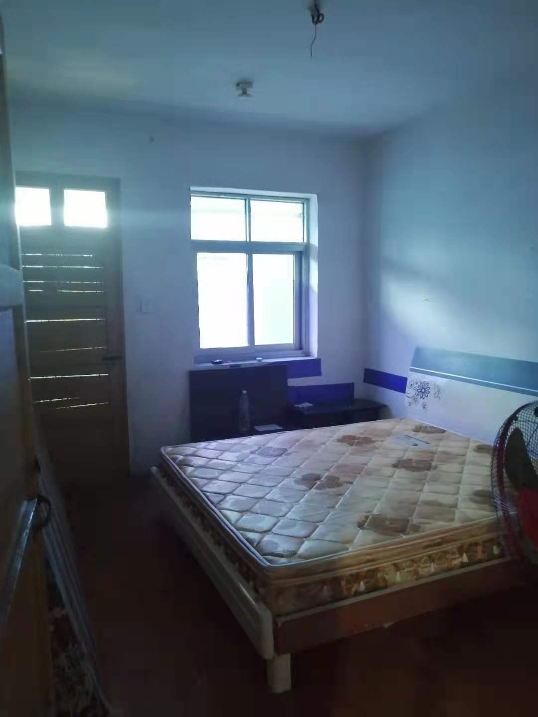 418基础公司 2室1厅1卫 39.8万 418基础公司 2室1厅1卫 39.8万卧室