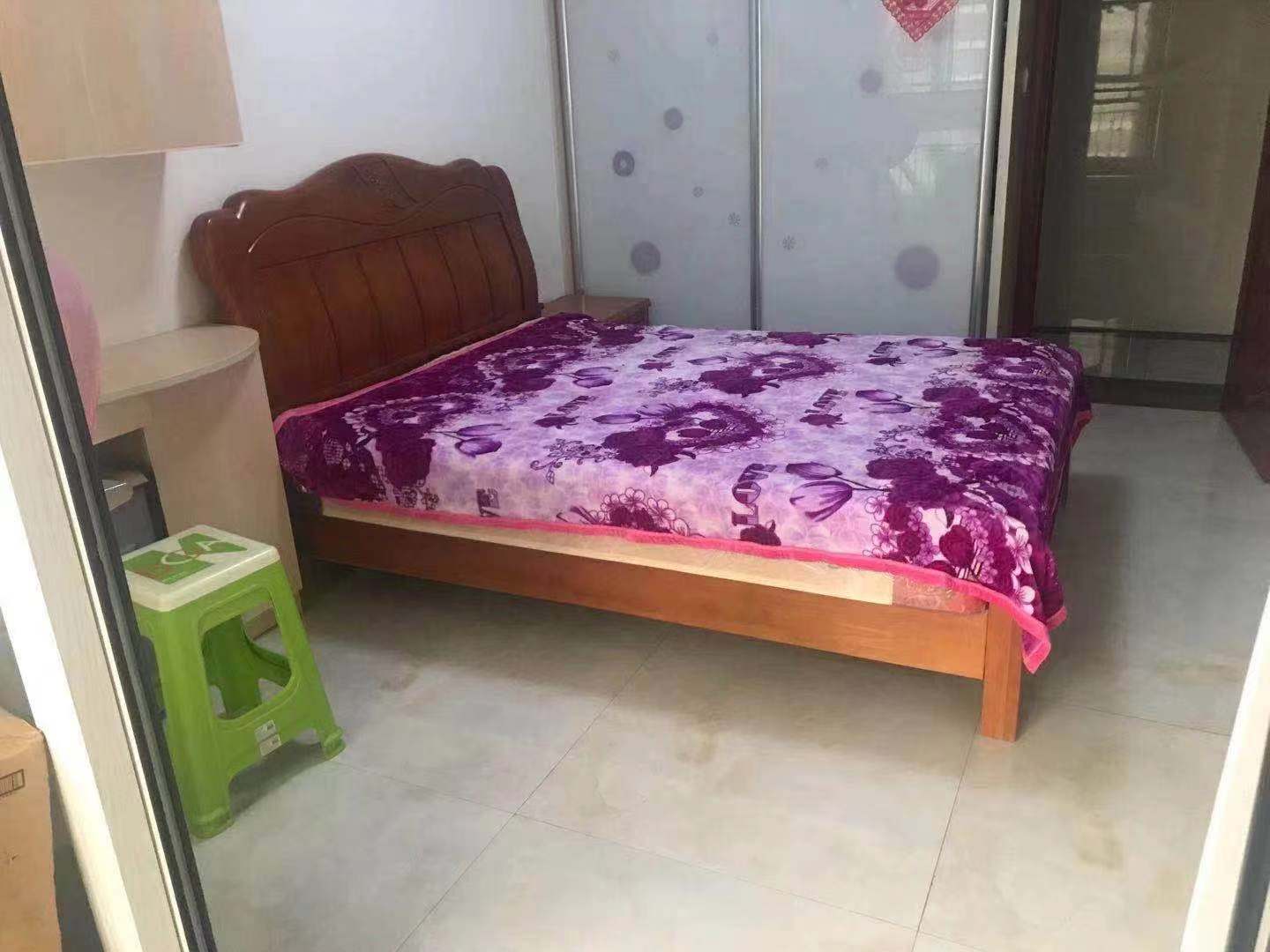 东方巴黎 3室2厅2卫 2200.0元/月 东方巴黎 3室2厅2卫 2200.0元/月室内图