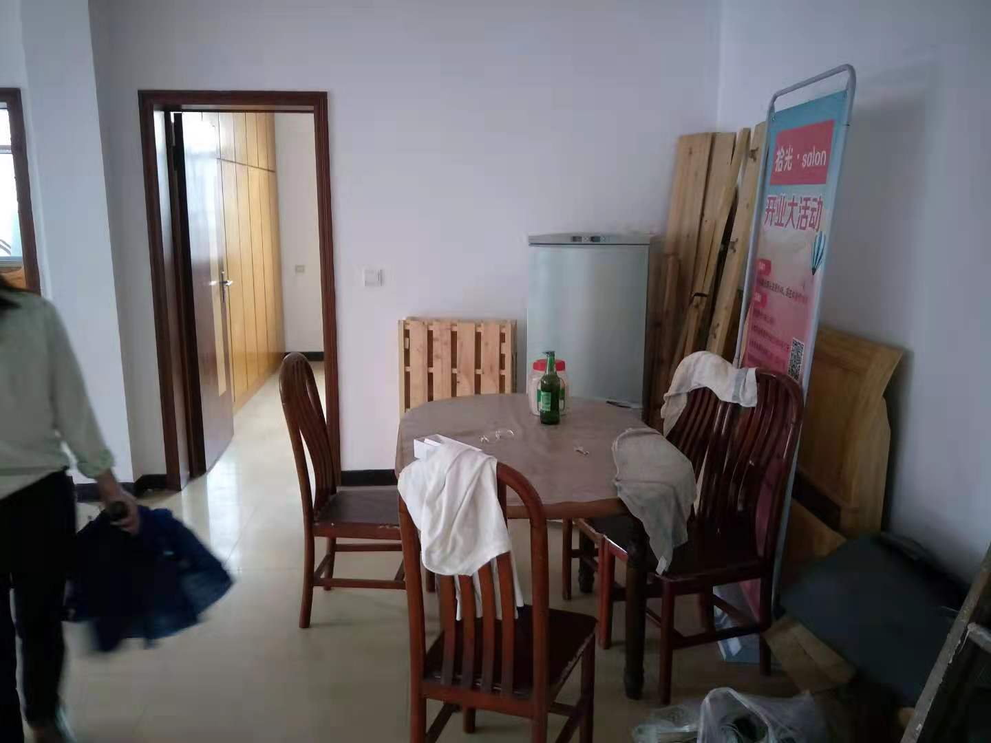 小桃小区 3室2厅1卫 1280.0元/月 小桃小区 3室2厅1卫 1280.0元/月室内图