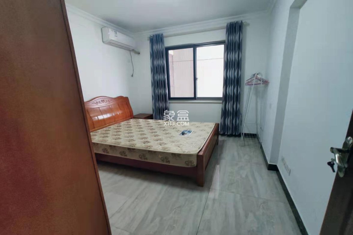 文化园三期  1室1厅1卫    37.0万 文化园三期  1室1厅1卫    37.0万客厅