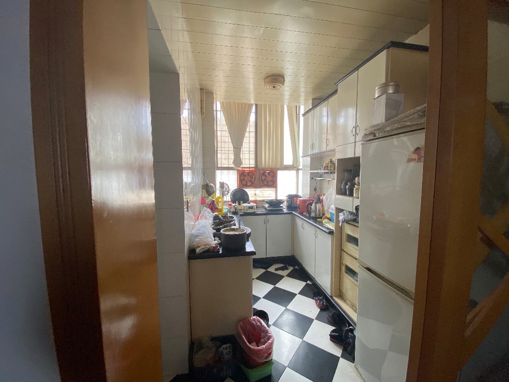 清泉商业街住宅 3室2厅1卫 54.8万 清泉商业街住宅 3室2厅1卫 54.8万厨房