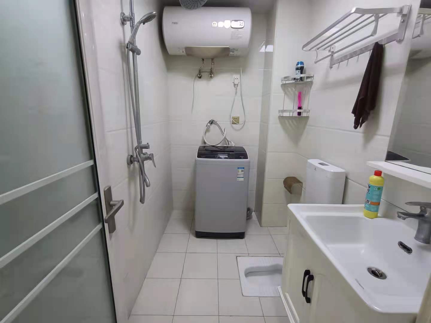 百弘学府城 1室1厅1卫 1200.0元/月 百弘学府城 1室1厅1卫 1200.0元/月室内图