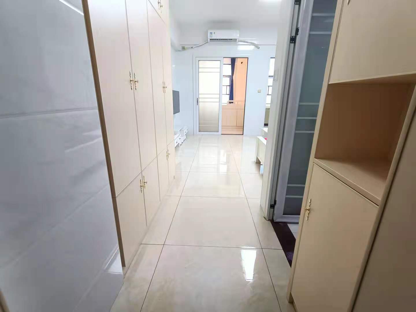 百弘学府城 1室1厅1卫 1200.0元/月 百弘学府城 1室1厅1卫 1200.0元/月室内图