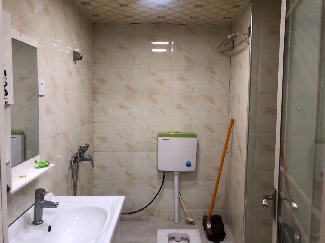 吉泰领寓 1室1厅1卫 1280.0元/月 吉泰领寓 1室1厅1卫 1280.0元/月室内图