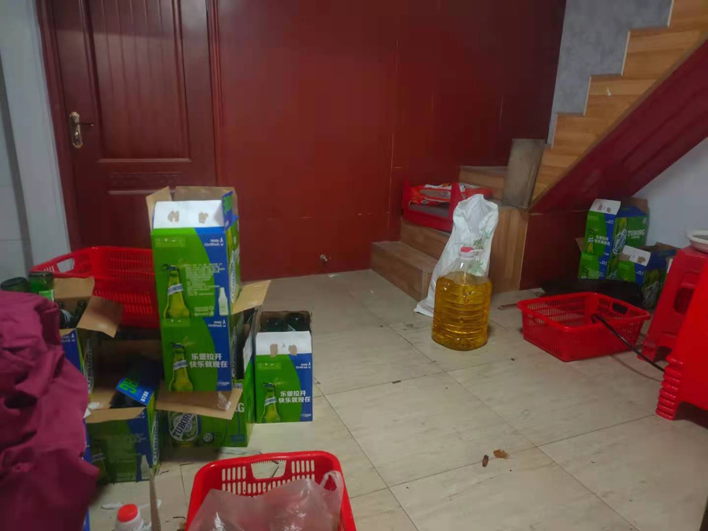 福中福商业城 2室2厅2卫 168.0万 福中福商业城 2室2厅2卫 168.0万客厅