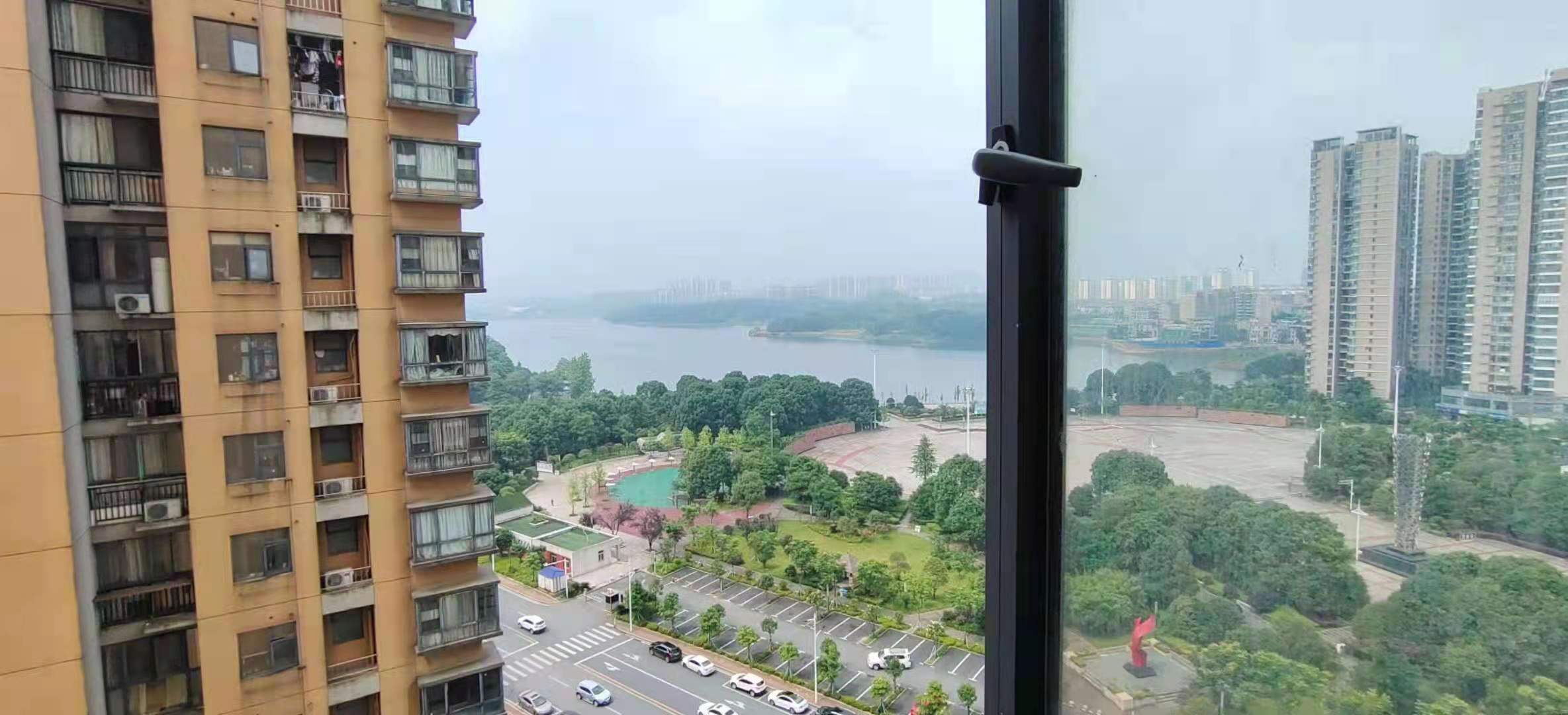 梓山湖公馆 1室1厅1卫 39.0万 梓山湖公馆 1室1厅1卫 39.0万小区图