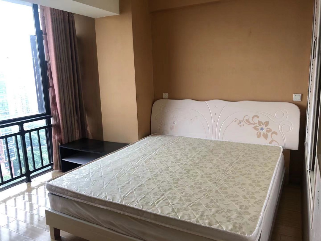 吉泰领寓 1室1厅1卫 1280.0元/月 吉泰领寓 1室1厅1卫 1280.0元/月室内图