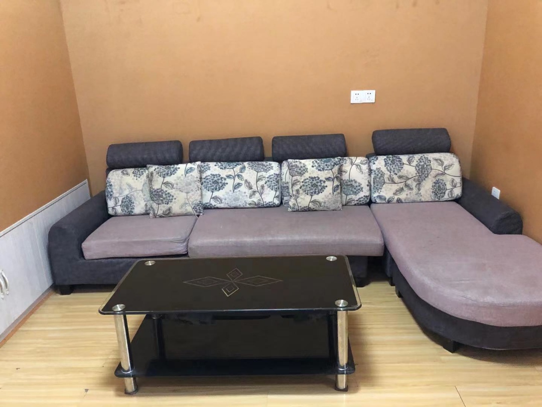 吉泰领寓 1室1厅1卫 1280.0元/月 吉泰领寓 1室1厅1卫 1280.0元/月室内图