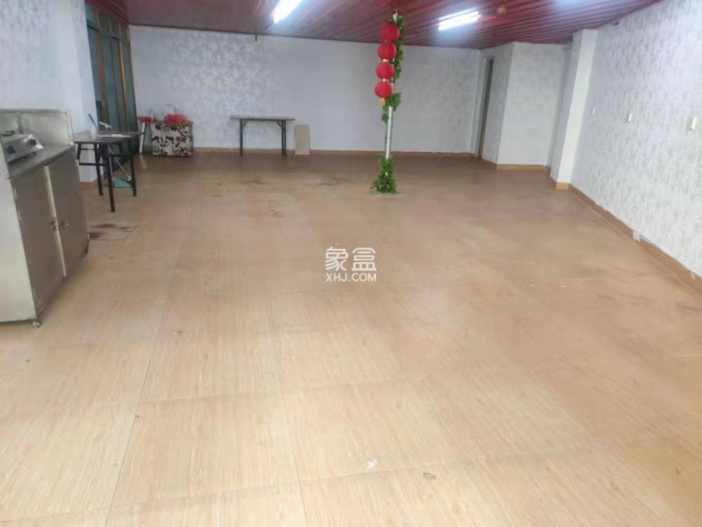 福中福商业城   88.0㎡      3980.0元/月