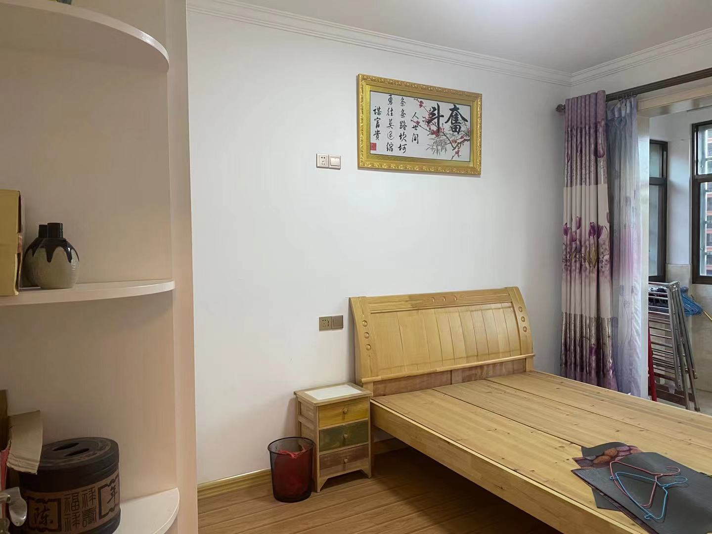 信步闲庭  3室2厅2卫    60.8万 信步闲庭  3室2厅2卫    60.8万卧室