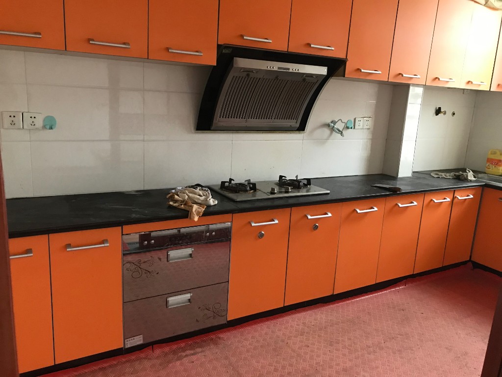 书香名邸 4室2厅2卫 75.8万 书香名邸 4室2厅2卫 75.8万厨房