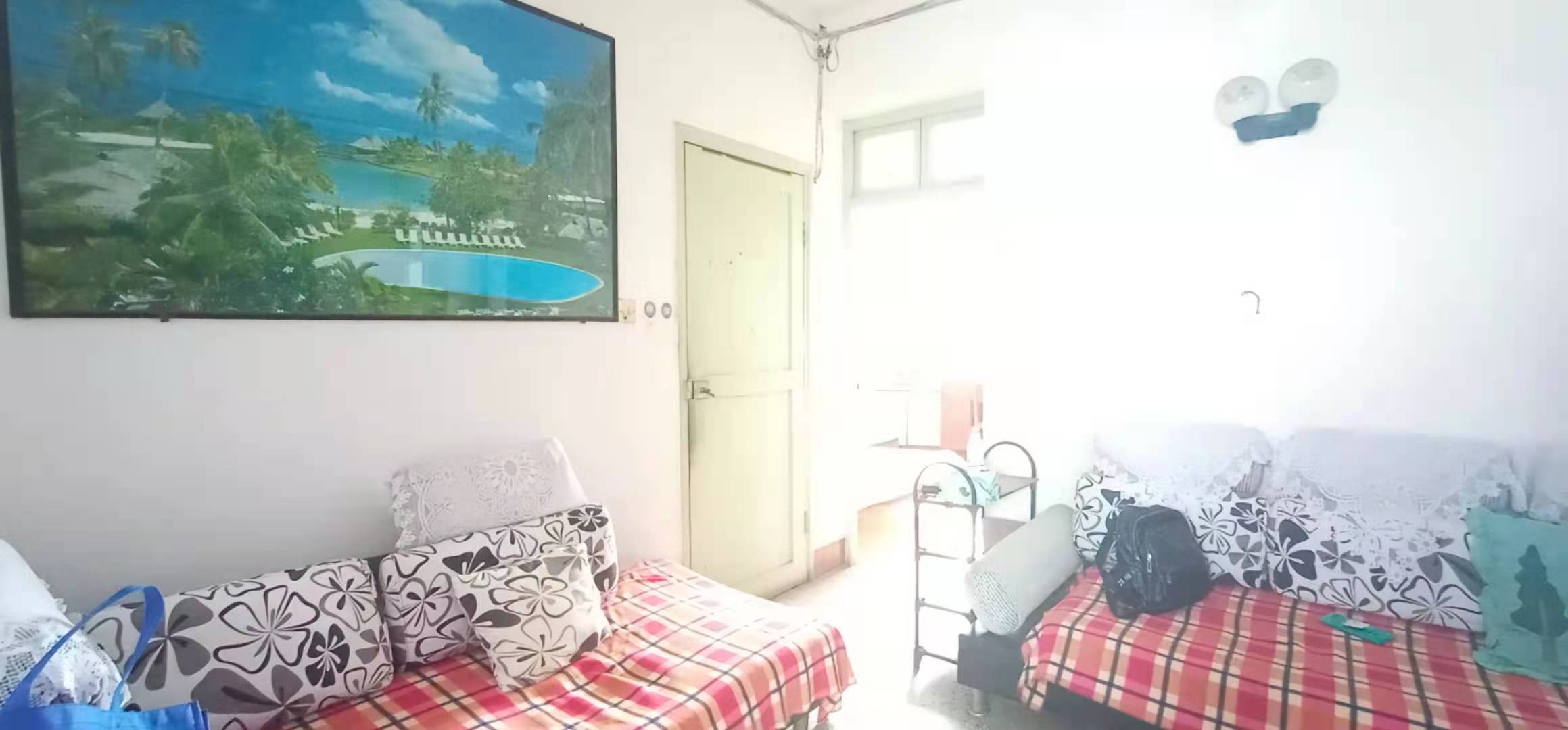 益阳宾馆家属区  3室2厅1卫    45.0万阳台