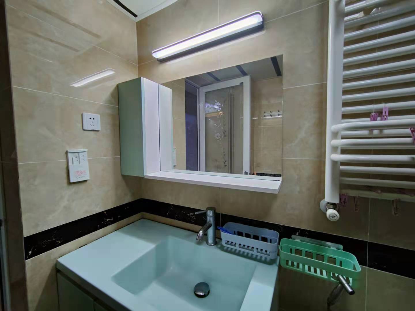 佳兆业君汇上品 3室1厅1卫 3100.0元/月 佳兆业君汇上品 3室1厅1卫 3100.0元/月室内图