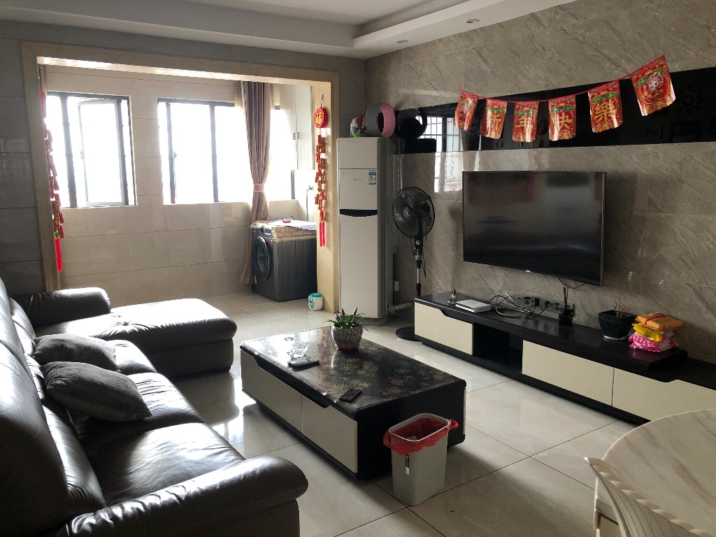 枫溪花园 2室2厅1卫 2000.0元/月 枫溪花园 2室2厅1卫 2000.0元/月室内图