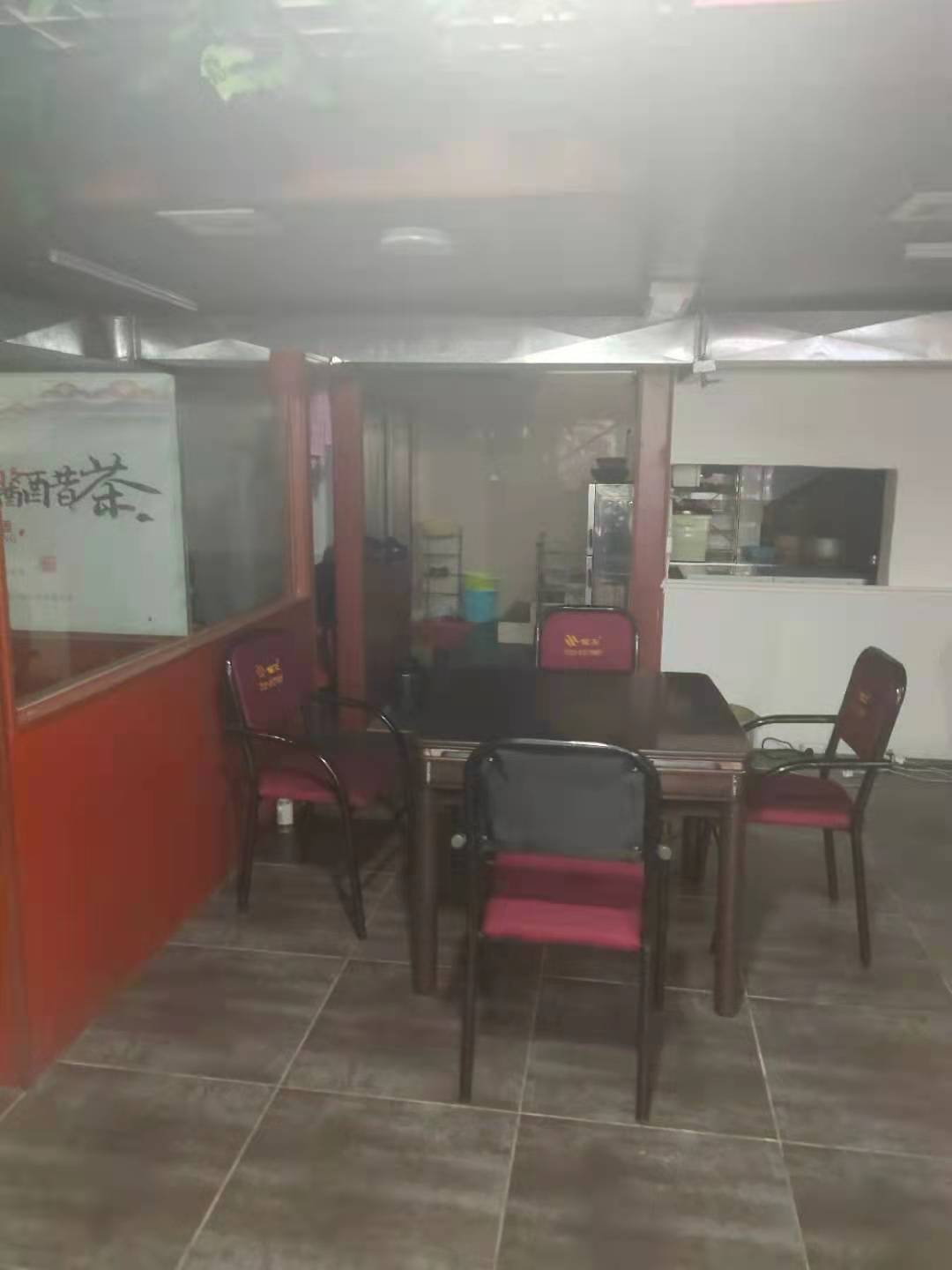 福中福商业城  1室1厅1卫    2200.0元/月 福中福商业城  1室1厅1卫    2200.0元/月室内图