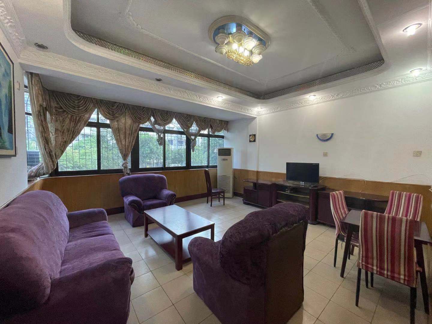 珠江南路建设小区 3室1厅1卫 1600.0元/月 珠江南路建设小区 3室1厅1卫 1600.0元/月室内图