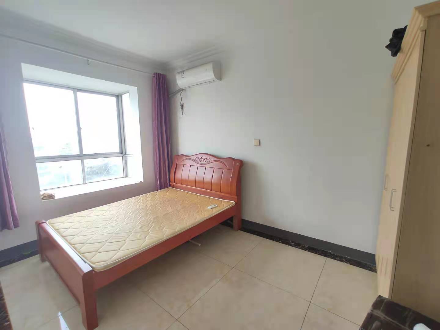 京鹰华府 2室2厅1卫 1500.0元/月 京鹰华府 2室2厅1卫 1500.0元/月室内图