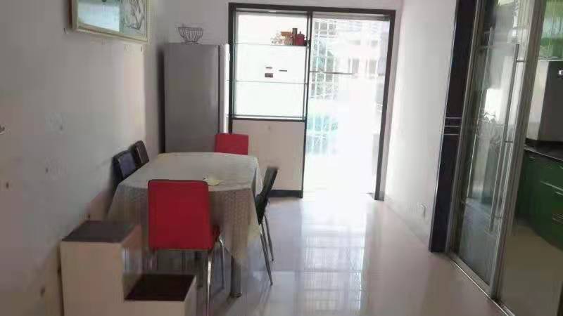 百江花园 2室1厅1卫 49.8万 百江花园 2室1厅1卫 49.8万客厅