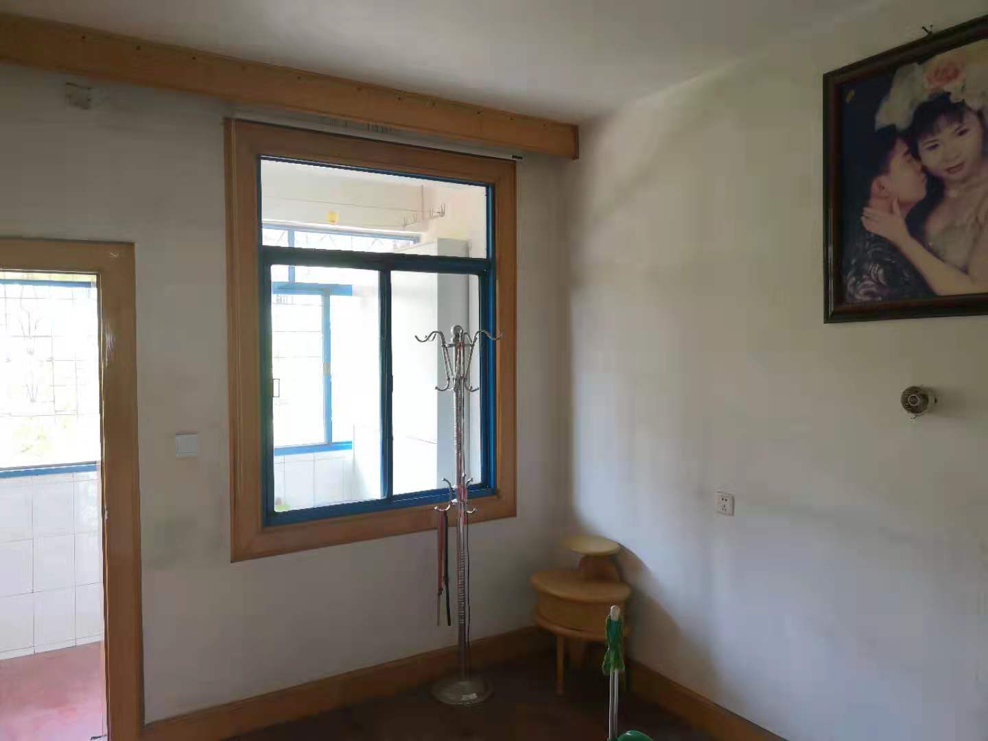 涟钢大市场  3室2厅1卫    42.8万 涟钢大市场  3室2厅1卫    42.8万