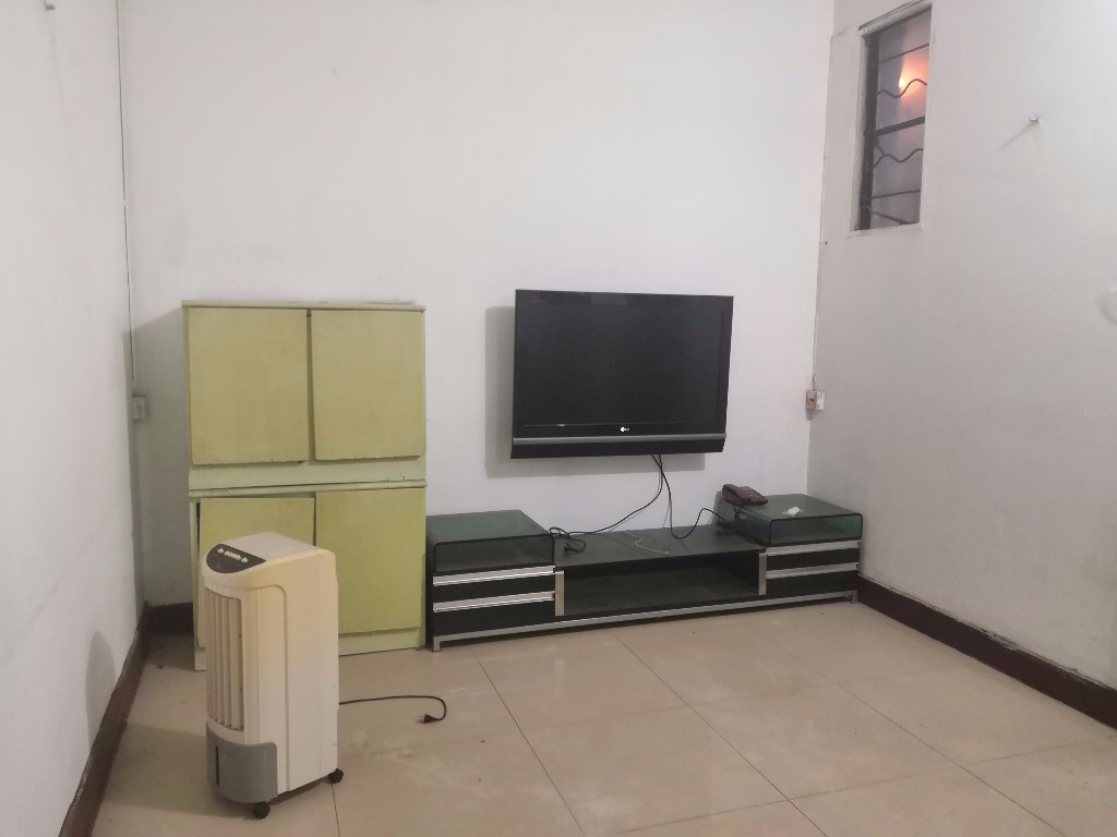 建设路散盘 2室1厅1卫 1000.0元/月 建设路散盘 2室1厅1卫 1000.0元/月室内图