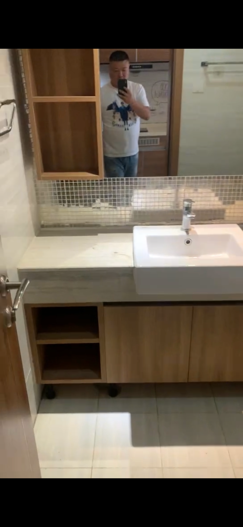 恒大绿洲  1室1厅1卫    1400.0元/月 恒大绿洲  1室1厅1卫    1400.0元/月室内图