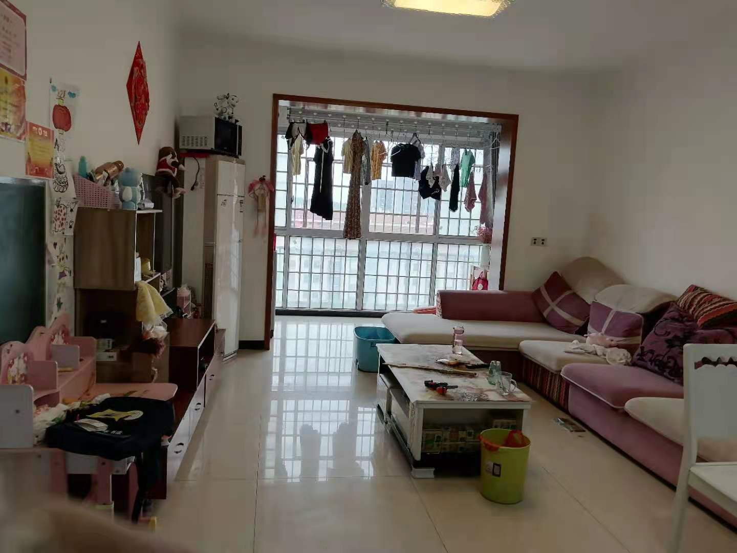 学府花园(文苑瑞景)  2室2厅1卫    57.8万 学府花园(文苑瑞景)  2室2厅1卫    57.8万客厅