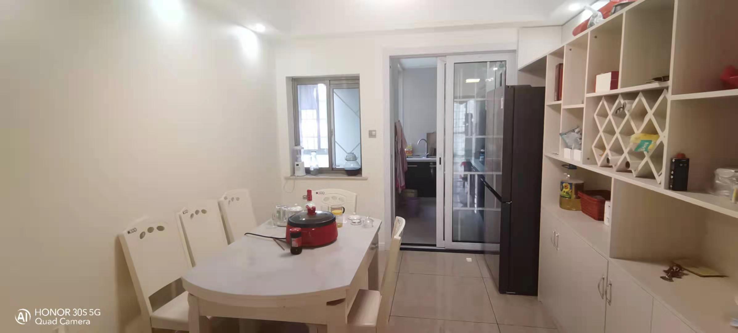 树鑫城市花园  3室2厅2卫    80.0万 树鑫城市花园  3室2厅2卫    80.0万客厅