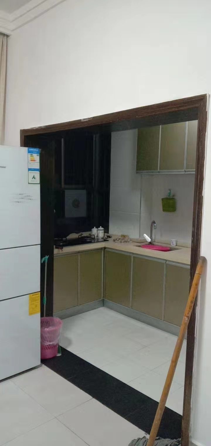 益阳第一技工学校家属楼 2室2厅1卫 1200.0元/月 益阳第一技工学校家属楼 2室2厅1卫 1200.0元/月小区图