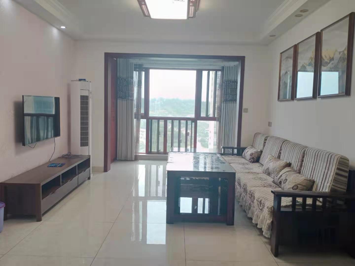 百弘学府城 3室2厅2卫 2000.0元/月 百弘学府城 3室2厅2卫 2000.0元/月室内图