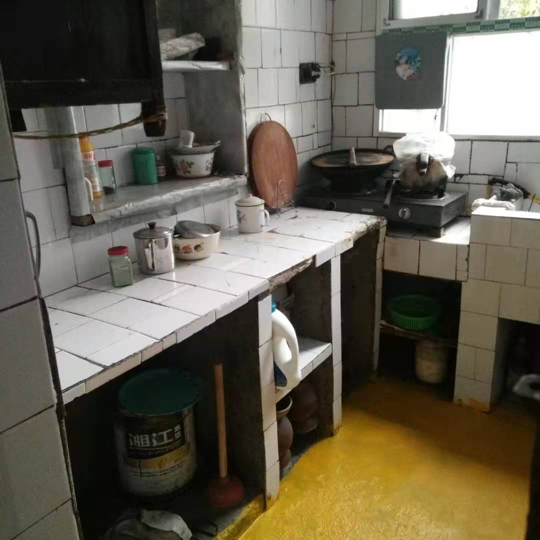 玉桂小区 2室2厅1卫 600.0元/月 玉桂小区 2室2厅1卫 600.0元/月室内图