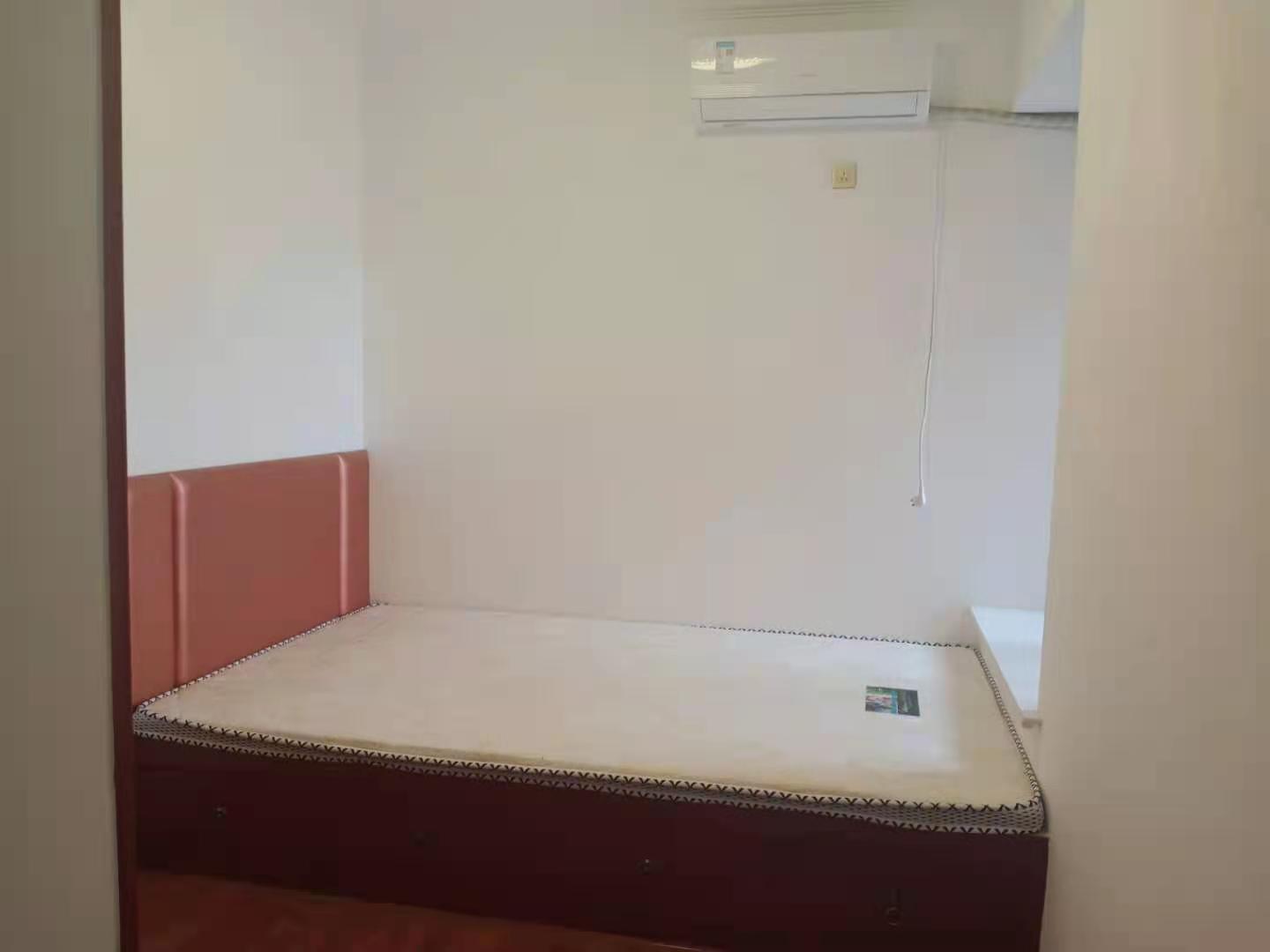 百弘学府城 3室2厅2卫 2000.0元/月 百弘学府城 3室2厅2卫 2000.0元/月室内图