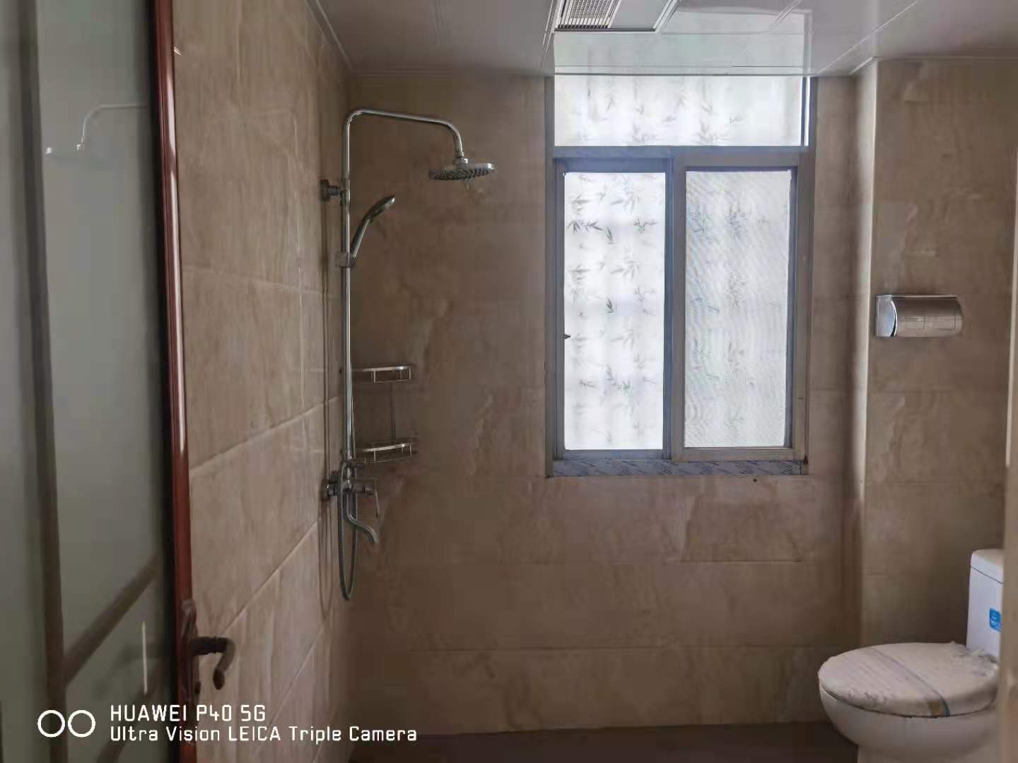 孙水明珠  4室2厅2卫    90.8万 孙水明珠  4室2厅2卫    90.8万卫生间